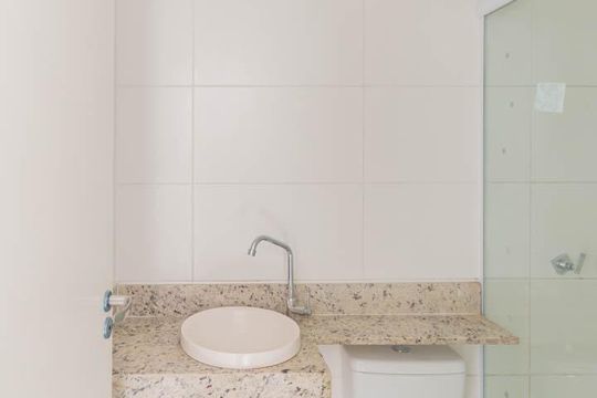 Banheiro de casa para alugar com 2 quartos, 80m² em Andaraí, Rio de Janeiro