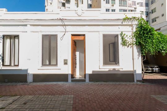 Fachada da Casa de casa para alugar com 2 quartos, 80m² em Andaraí, Rio de Janeiro