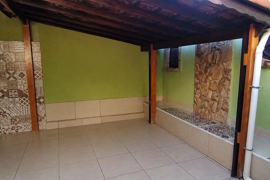 Área externa de casa à venda com 3 quartos, 106m² em Vila Robertina, São Paulo