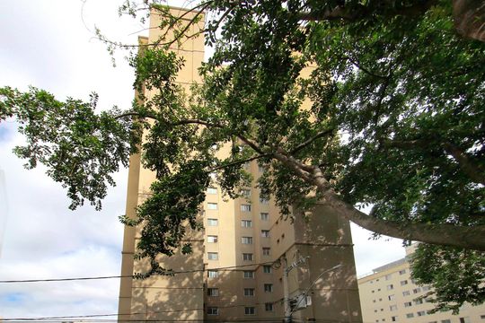 Fachada de apartamento à venda com 4 quartos, 250m² em Estoril, Belo Horizonte