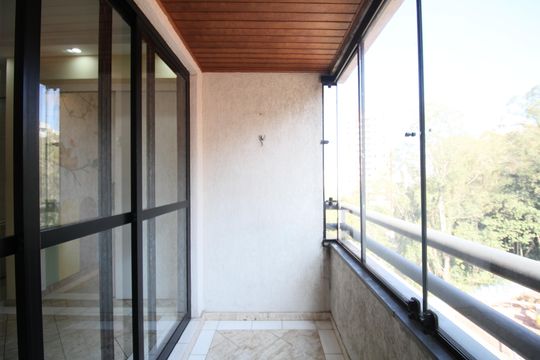 Varanda de apartamento para alugar com 2 quartos, 70m² em Vila Andrade, São Paulo