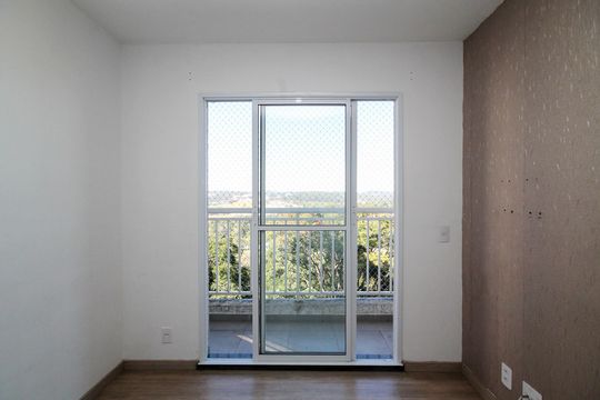 Varanda Sala de apartamento para alugar com 2 quartos, 47m² em Jardim Barro Branco, Cotia