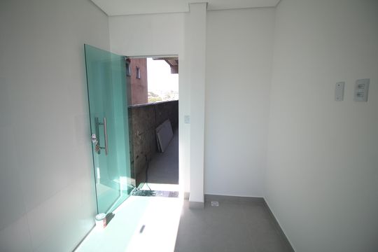 Cozinha de apartamento à venda com 2 quartos, 48m² em Eldorado, Contagem