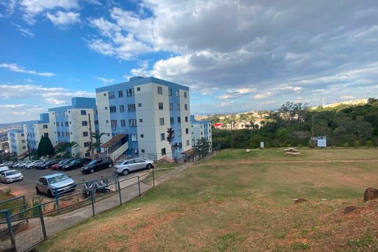 Área comum de apartamento para alugar com 3 quartos, 42m² em Granjas Primavera (Justinópolis), Contagem