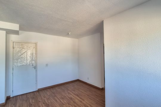 Sala de apartamento para alugar com 2 quartos, 43m² em Vaz Lobo, Rio de Janeiro