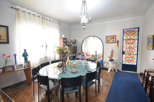 Casa à venda com 5 quartos, 400m² em Grajaú, Rio de Janeiro