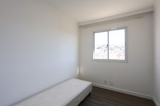 quarto 2 de apartamento para alugar com 2 quartos, 46m² em Jardim das Palmas, São Paulo