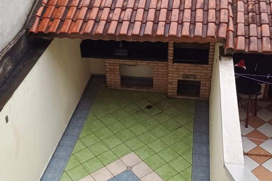 Vista de casa para alugar com 3 quartos, 240m² em Vila Esperança, São Paulo