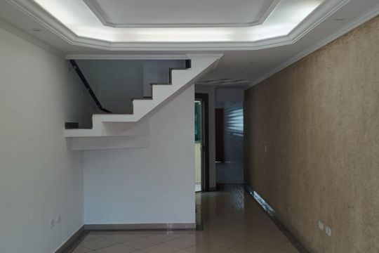 Sala de casa para alugar com 3 quartos, 240m² em Vila Esperança, São Paulo