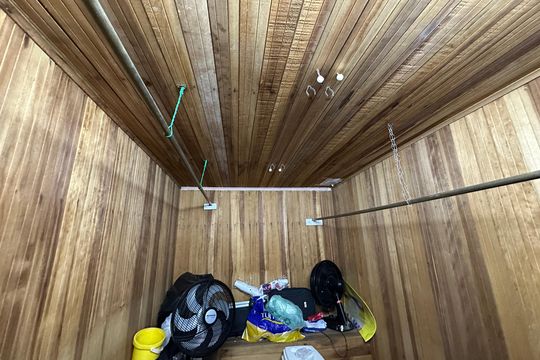 Saúna de casa à venda com 5 quartos, 295m² em Jardim Silveira, Barueri