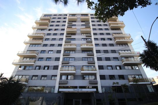 Fachada de apartamento à venda com 1 quarto, 43m² em Jardim do Salso, Porto Alegre