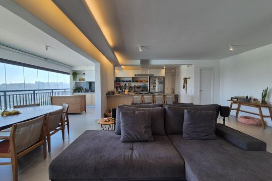 Apartamento à venda com 3 quartos, 136m² em Jardim Dom Bosco, São Paulo
