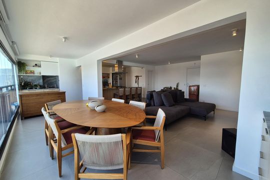 Apartamento à venda com 3 quartos, 136m² em Jardim Dom Bosco, São Paulo
