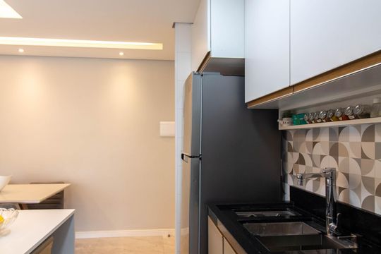 Cozinha de apartamento à venda com 2 quartos, 50m² em Jardim Sao Geraldo, Guarulhos