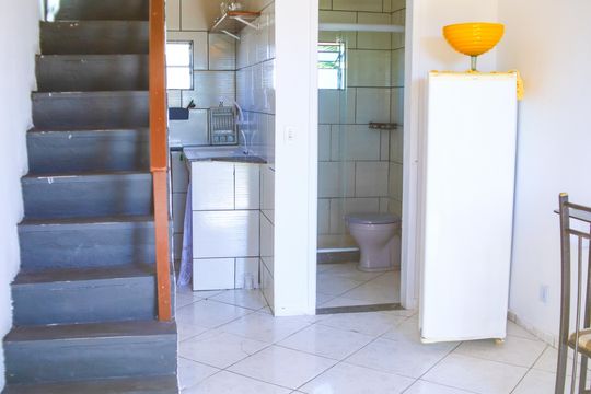 Kitnet/Studio para alugar com 1 quarto, 45m² em Jardim Miramar, Rio das Ostras