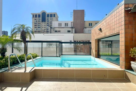 Piscina de apartamento para alugar com 1 quarto, 32m² em Jardim Paulista, São Paulo