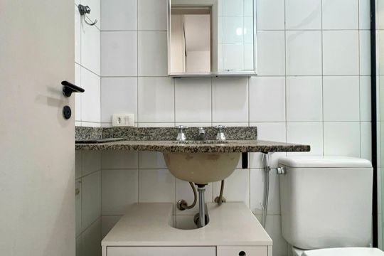 Banheiro da Suíte de apartamento para alugar com 1 quarto, 32m² em Jardim Paulista, São Paulo