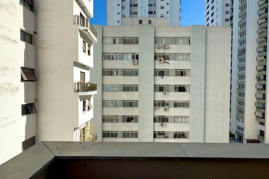 Varanda da Suite de apartamento para alugar com 1 quarto, 32m² em Jardim Paulista, São Paulo