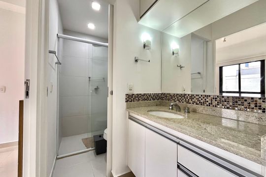 Banheiro de apartamento para alugar com 1 quarto, 33m² em Vila da Saúde, São Paulo