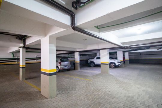 Garagem de apartamento para alugar com 2 quartos, 71m² em Jardim Emilia, Sorocaba
