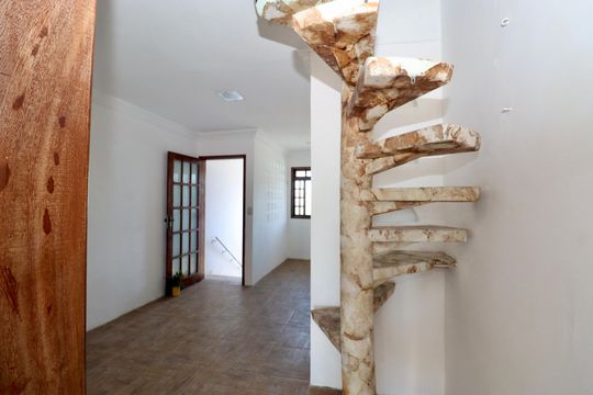 Apartamento para alugar com 2 quartos, 120m² em Cabula, Salvador