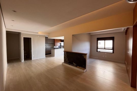 Apartamento para alugar com 2 quartos, 105m² em Empresarial 18 do Forte, Barueri