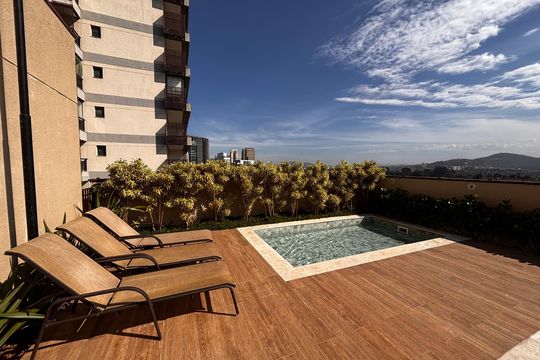 Piscina de apartamento para alugar com 2 quartos, 105m² em Empresarial 18 do Forte, Barueri