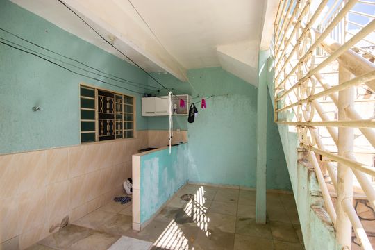 Área de serviço de casa à venda com 4 quartos, 250m² em Ceilandia Norte , Brasília