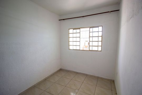 Quarto 1 de casa à venda com 4 quartos, 250m² em Ceilandia Norte , Brasília