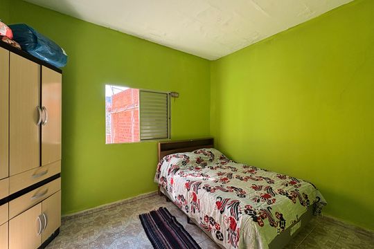Quarto 1 de casa à venda com 1 quarto, 200m² em Cidade São Jorge, Santo André