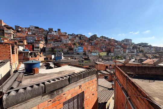 Vista  de casa à venda com 1 quarto, 200m² em Cidade São Jorge, Santo André