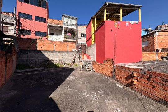 Laje de casa à venda com 1 quarto, 200m² em Cidade São Jorge, Santo André