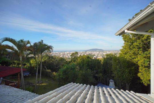 Vista da Suíte 2 de casa para alugar com 2 quartos, 300m² em Ingleses Norte, Florianópolis