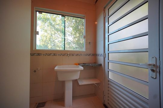 Área de Serviço de casa para alugar com 2 quartos, 300m² em Ingleses Norte, Florianópolis