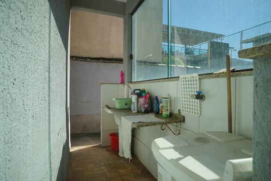 Área de Serviço de casa de condomínio para alugar com 4 quartos, 251m² em Inoã, Maricá