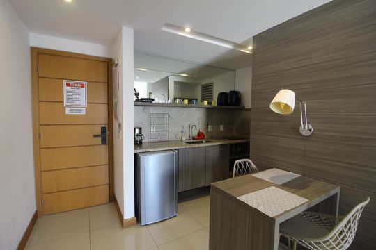 Cozinha de kitnet/studio para alugar com 1 quarto, 35m² em Jacarepaguá, Rio de Janeiro