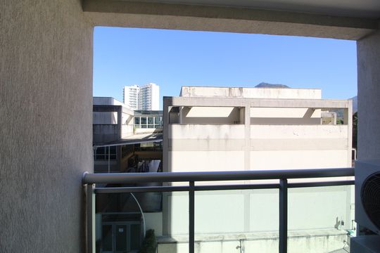 Sala - Varanda de kitnet/studio para alugar com 1 quarto, 35m² em Jacarepaguá, Rio de Janeiro