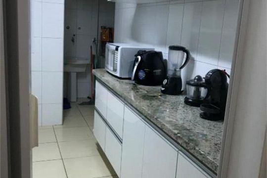 Apartamento à venda com 3 quartos, 82m² em Anhangabaú, Jundiaí