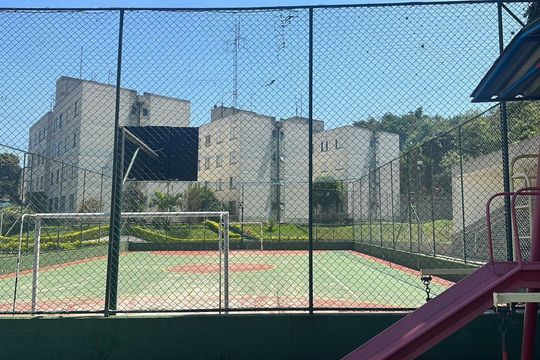 Apartamento à venda com 2 quartos, 64m² em Piraporinha, São Paulo