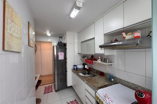 Cozinha de apartamento à venda com 2 quartos, 81m² em Recreio dos Bandeirantes, Rio de Janeiro