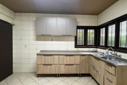 Casa para alugar com 4 quartos, 232m² em Jardim America, São Leopoldo