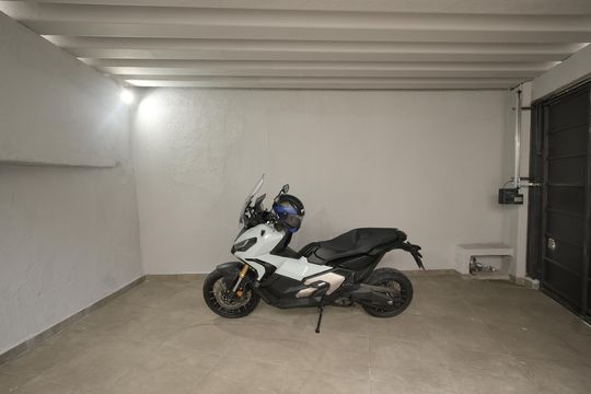 Garagem de casa para alugar com 2 quartos, 143m² em Vila Alice, Santo André