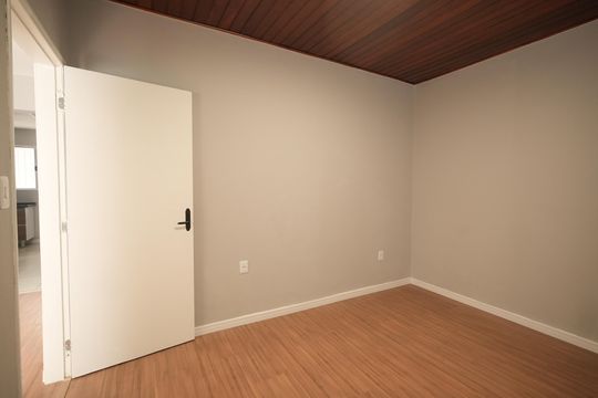 Quarto 1 de casa para alugar com 2 quartos, 143m² em Vila Alice, Santo André