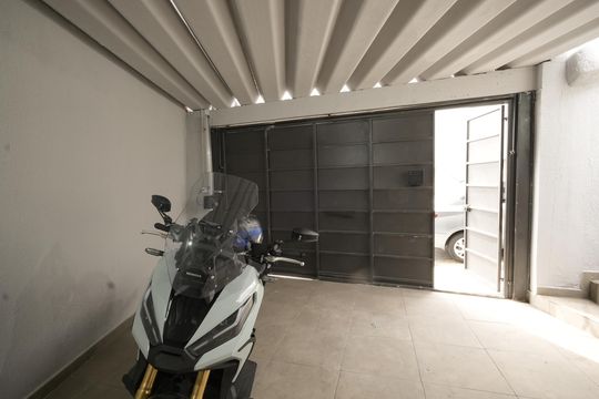 Garagem de casa para alugar com 2 quartos, 143m² em Vila Alice, Santo André
