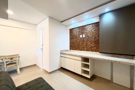 Sala de apartamento para alugar com 1 quarto, 40m² em Centro, Campinas
