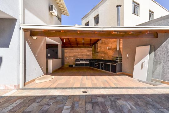 Área externa / Espaço Gourmet de casa para alugar com 4 quartos, 265m² em Gutierrez, Belo Horizonte