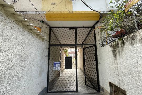Fachada da Vila de casa à venda com 2 quartos, 118m² em Grajaú, Rio de Janeiro