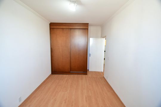 Quarto 2 de apartamento à venda com 2 quartos, 77m² em Jardim Guanabara, Campinas