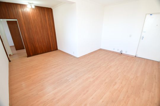Sala de apartamento à venda com 2 quartos, 77m² em Jardim Guanabara, Campinas