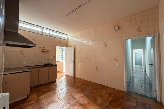 Casa à venda com 3 quartos, 157m² em Bela Vista, Jundiaí